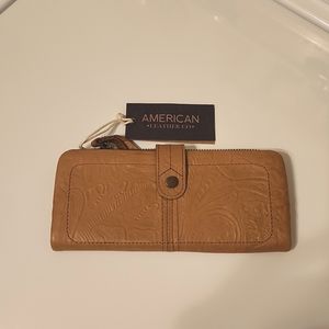 NEW American Leather Co Hudson Bifold Wallet